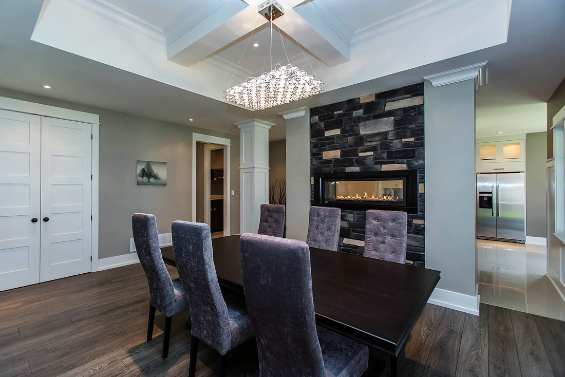 Wiltshire dining room.